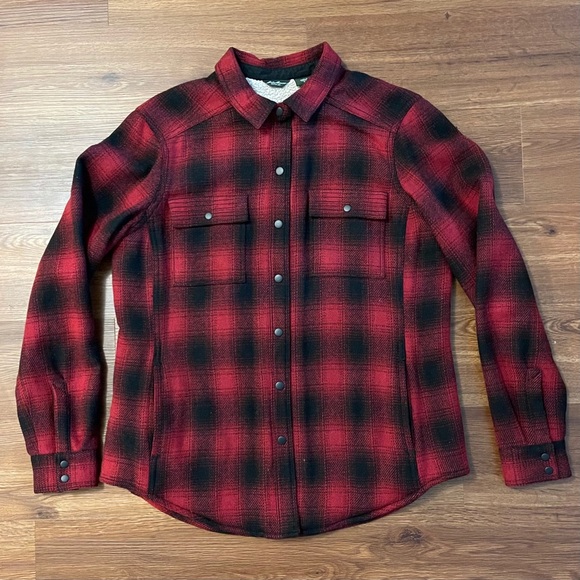 NWOT Eddie Bauer Buffalo Plaid Fleece-Line Flannel - Picture 2 of 5
